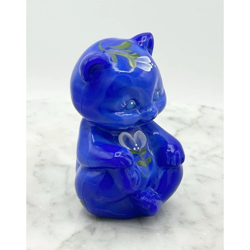 Rare Fenton C5151 Periwinkle Blue Glass Sitting Bear Figurine – Hand-Painted